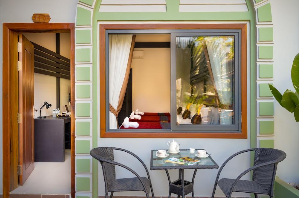 Reveal Angkor Hotel Ciudad de Siem Riep Exterior foto